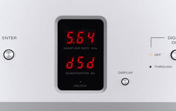 Luxman DA-06 DSD DAC - Image 4