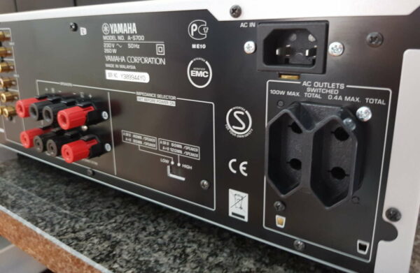 Yamaha A-S700 Sztereó Erősítő Silver - Image 3