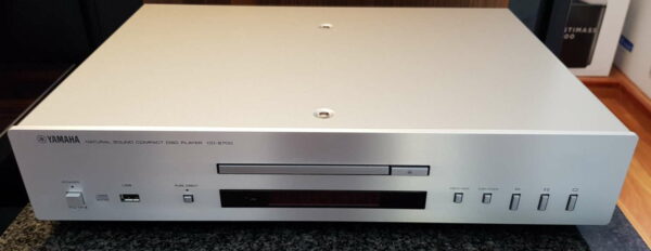 Yamaha CD-S700 CD Lejátszó Silver