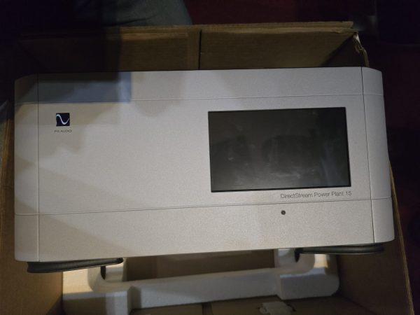 PS Audio Power Plant 15 (second hand) - Image 2