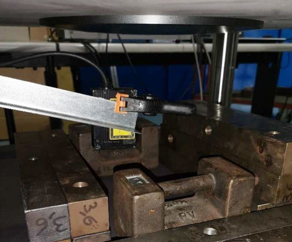 Bassocontinuo Golia terhelés