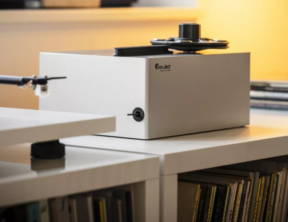 Pro-Ject VC-E Mini lemezmosó lifestyle 2