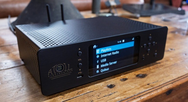 Atoll MS120 bemutató Twittering Machines kijelző