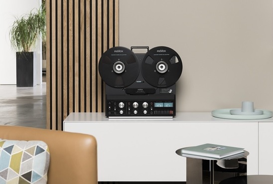 Aphl Revox B77 MKIII bemutató The Absolute Sound komód