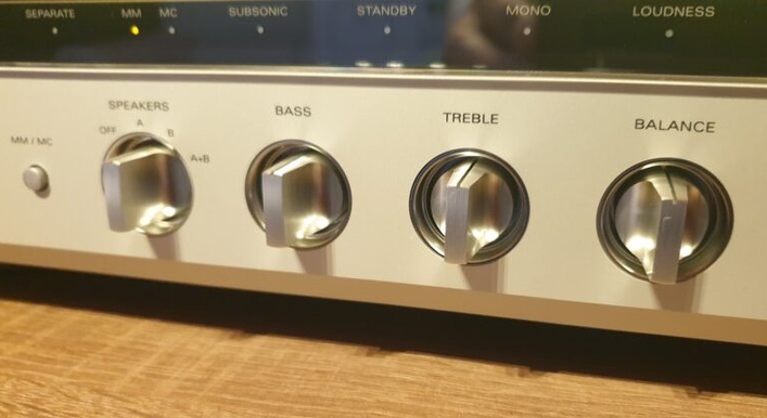 Luxman L-100 Centennial bemutató Hangzásvilág hangszín szabályzók